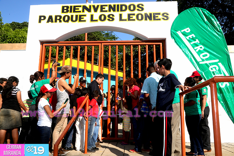 Inauguran restauraci&oacute;n del parque Los Leones en Managua